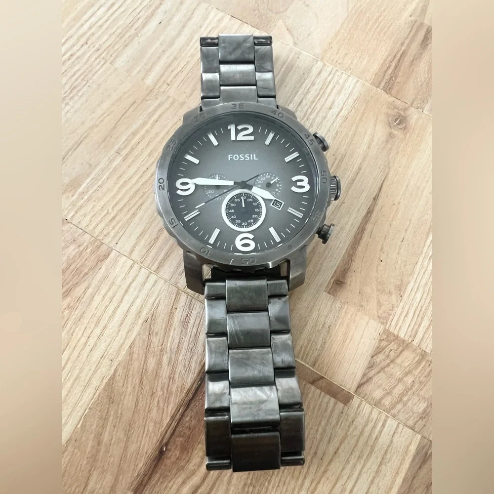 Fossil brand model
